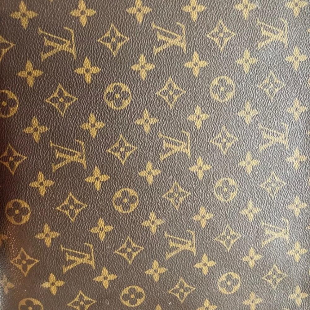 Louis Vuitton folder poche